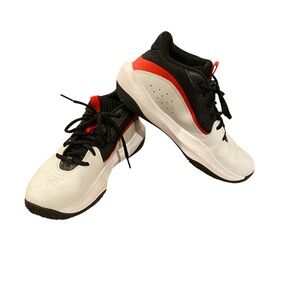 Under Armour White‎ Black Sneakers